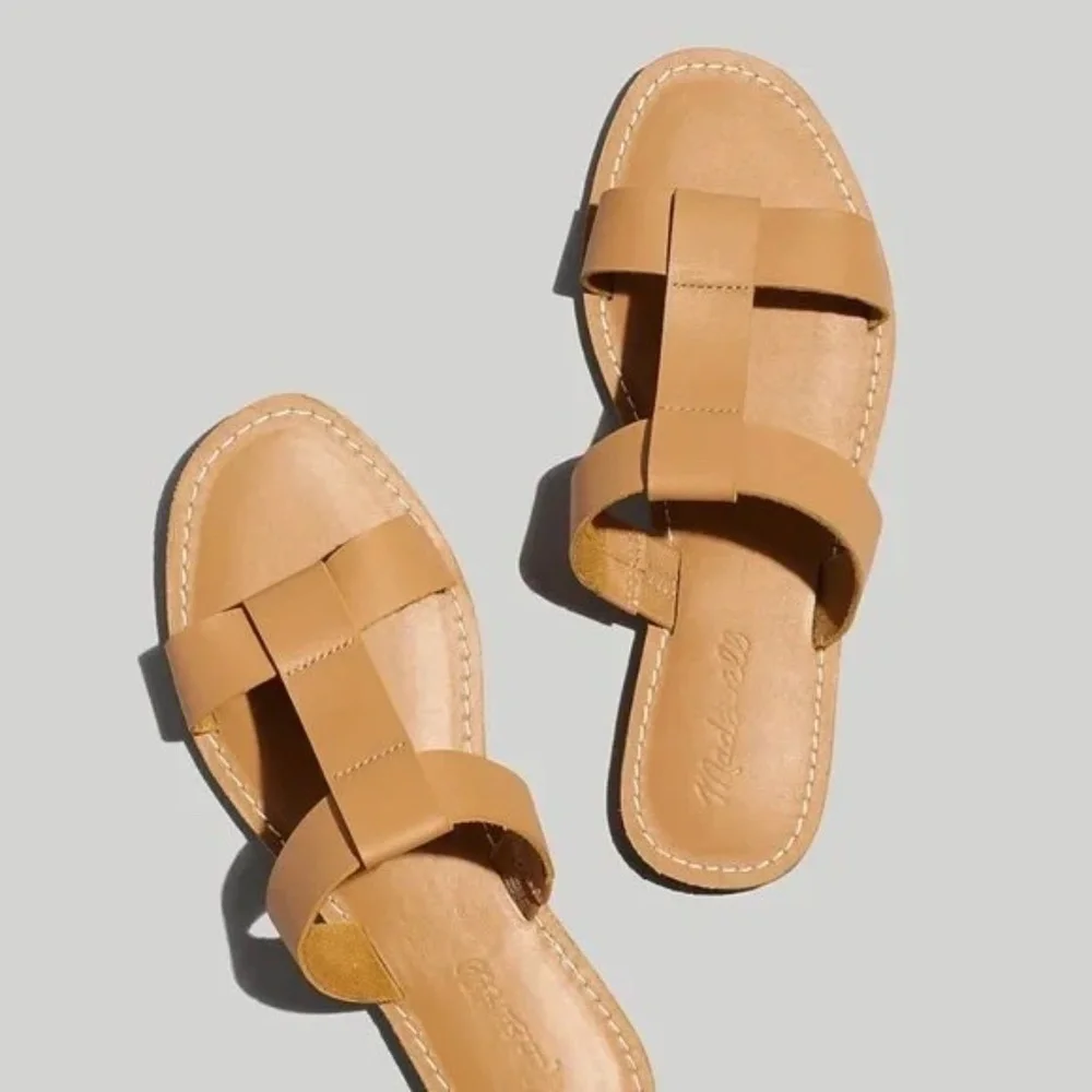 Madewell Boardwalk T-Strap Sandals — New Without Tags | Size 11 | Tan - Picture 3 of 4